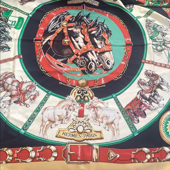 100% Authenic Hermes carre 90 Chevaux DE Trait scarf - Picture 4 of 14